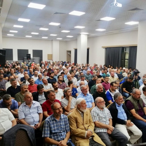 Süleyman SARI hocamızın katılımıyla Sahih-i Buhârî hadis derslerinin ilkini gerçekleştirdik.