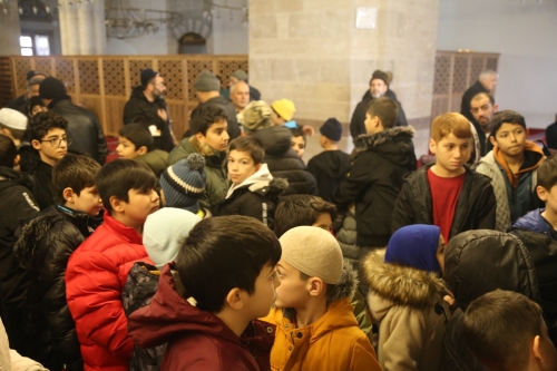 “Haydi Çocuklar Camiye” projesi Cami Buluşması yoğun katılımla gerçekleşti.